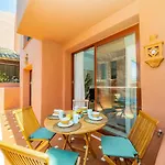 Διαμέρισμα Cubo's & Parking Jardines De Don Carlos