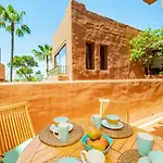 Διαμέρισμα Cubo's & Parking Jardines De Don Carlos