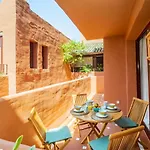 Διαμέρισμα Cubo's & Parking Jardines De Don Carlos *